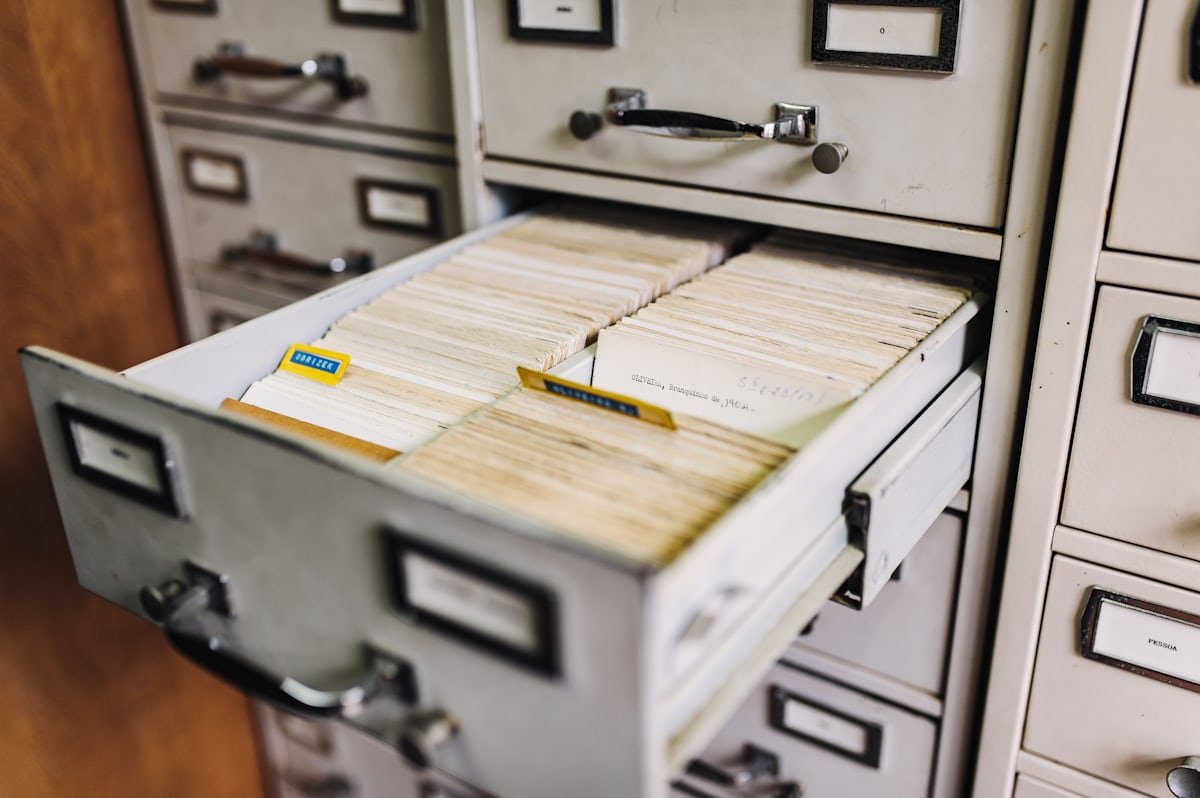Agent Archiviste — Annuel